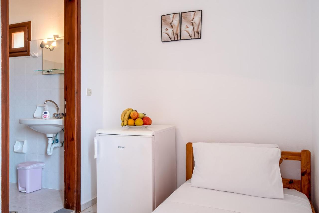 Appartement Antonis Studio à Sfinárion Extérieur photo